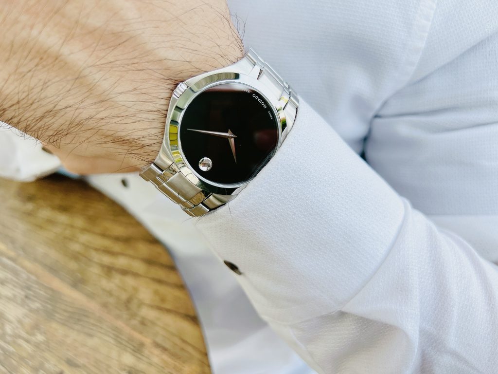 đồng hồ Movado 606781