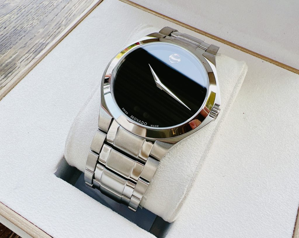 đồng hồ Movado 606781