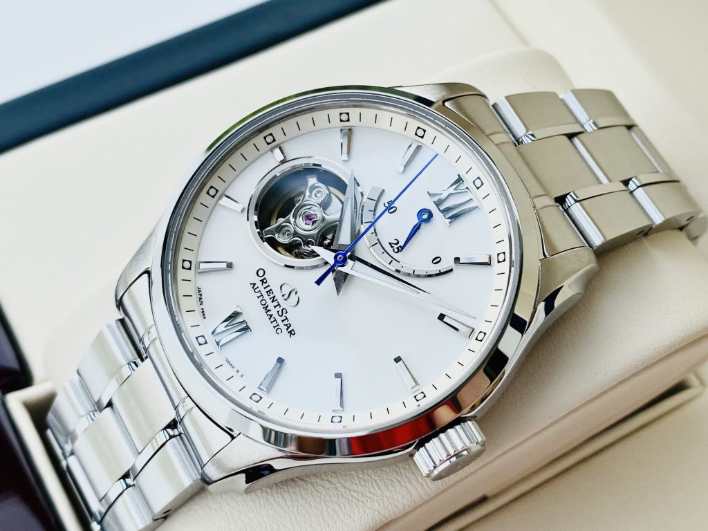 đồng hồ Orient RE-AT0003S00B