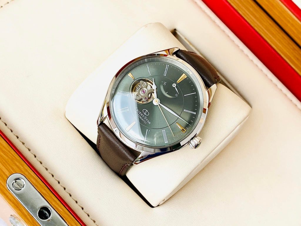 đồng hồ Orient RE-AT0202E