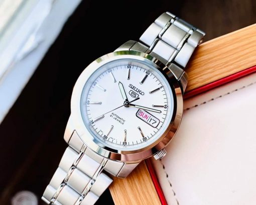 đồng hồ Seiko SNKE49K1